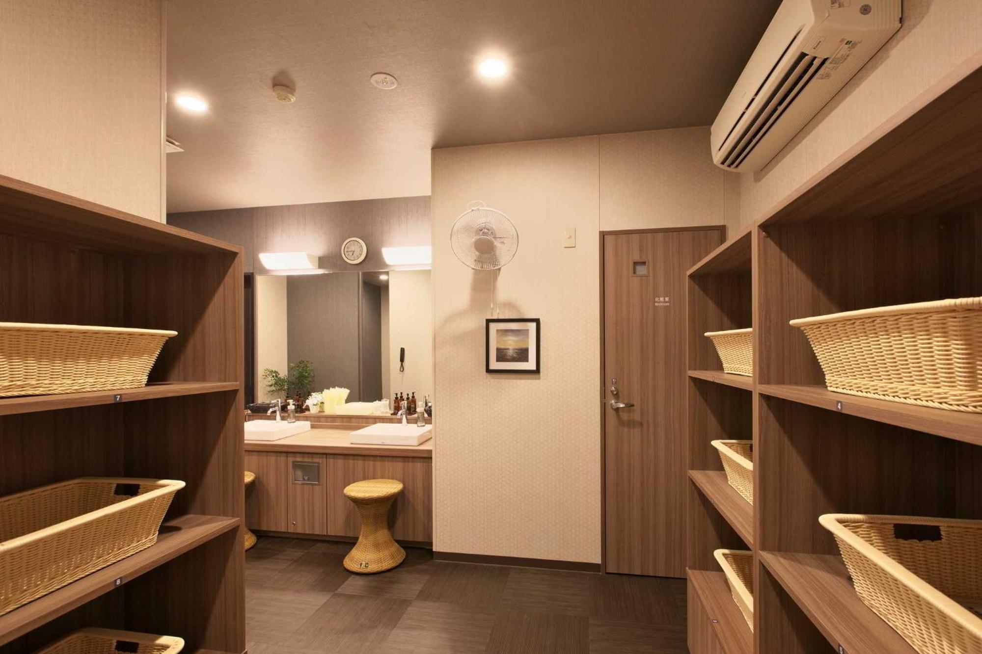 Hotel Route Inn Hiratsukaeki Kitaguchi エクステリア 写真